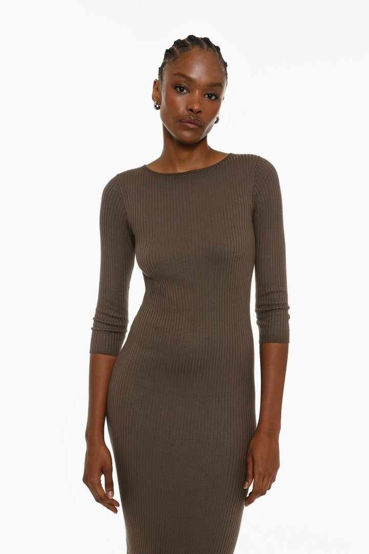 RIBBED MIDI DRESS