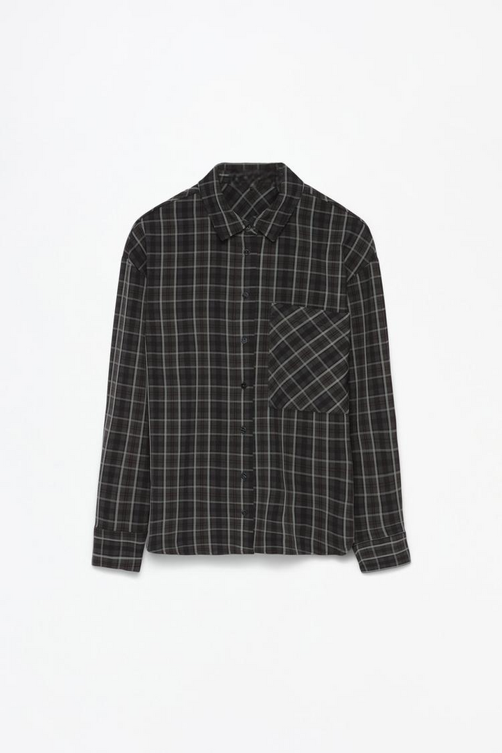 CHECKED SHIRT WITH POCKET DETAIL