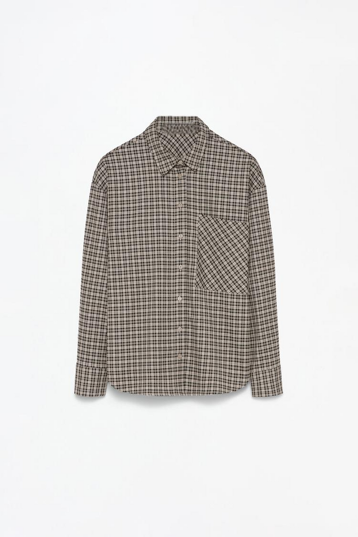 CHECKED SHIRT WITH POCKET DETAIL