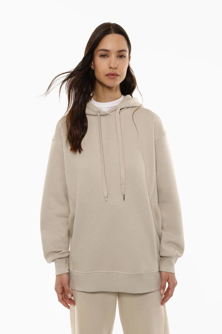 OVERSIZED PLUSH SWEATSHIRT