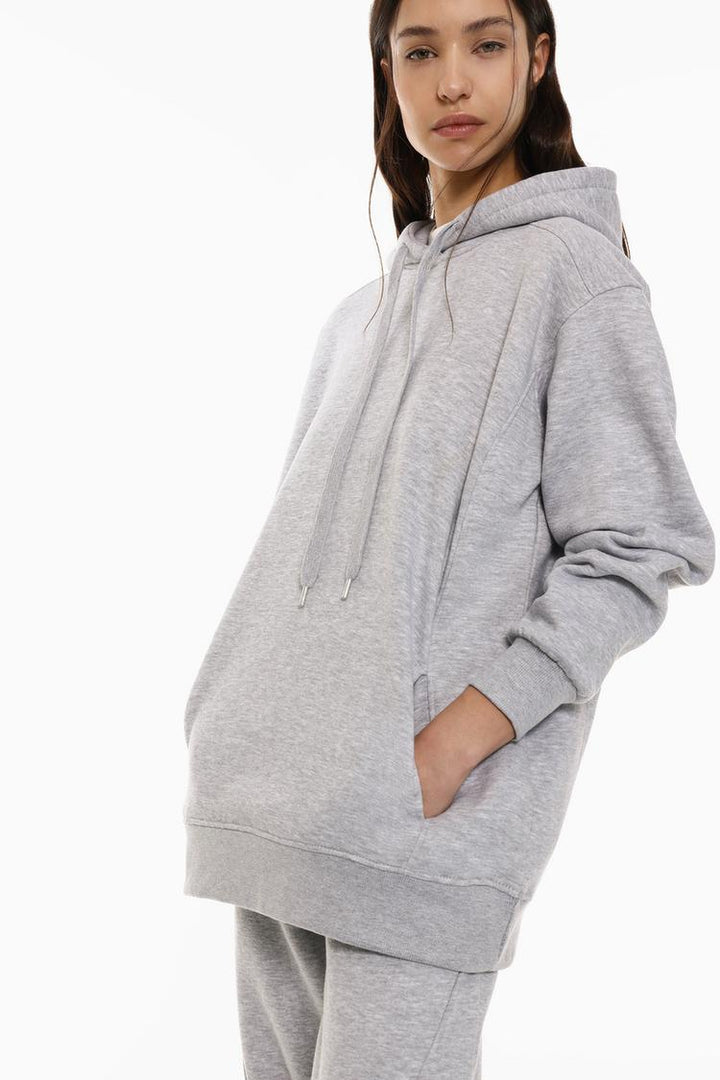 OVERSIZED PLUSH SWEATSHIRT