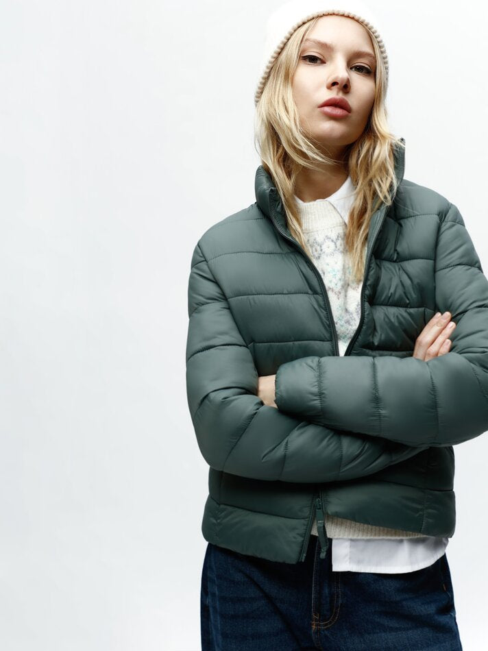 BASIC LIGHTWEIGHT PUFFER JACKET