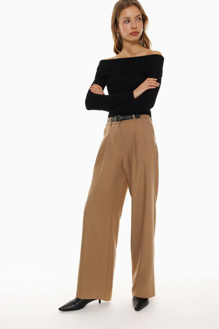 Full-body view of bronze belted wide-leg trousers, exuding luxury and contemporary appeal