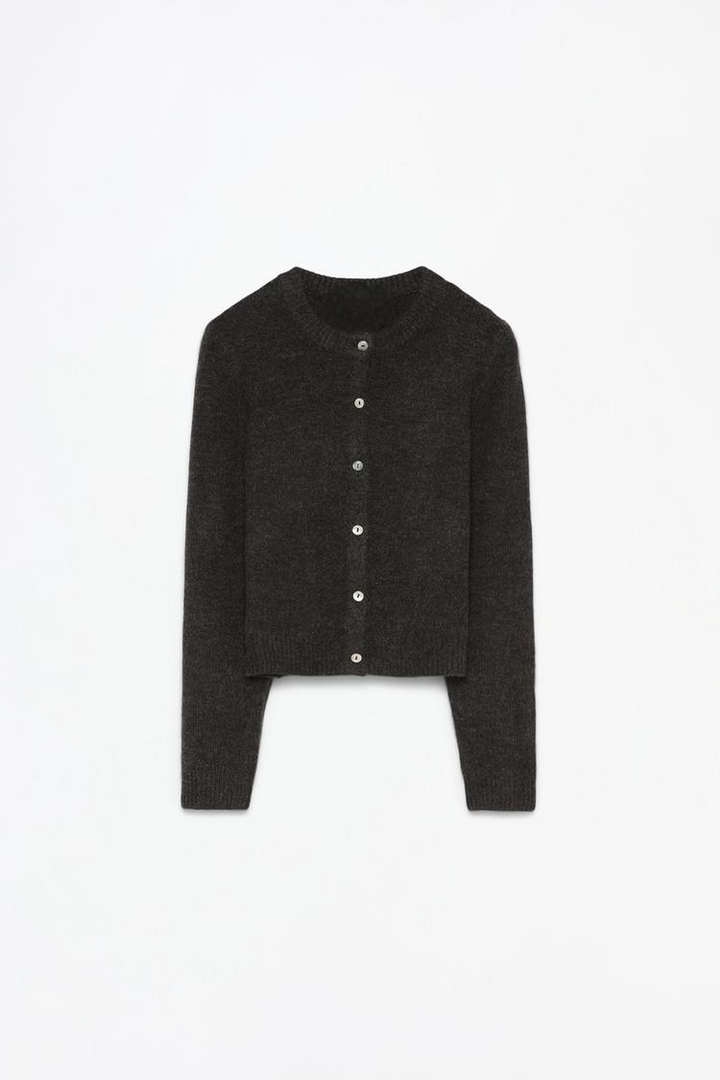 ROUND NECK KNIT CARDIGAN