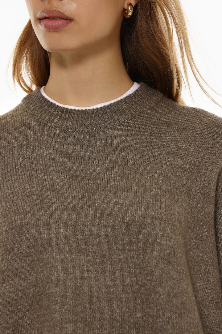 SOFT KNIT OVERSIZE JUMPER