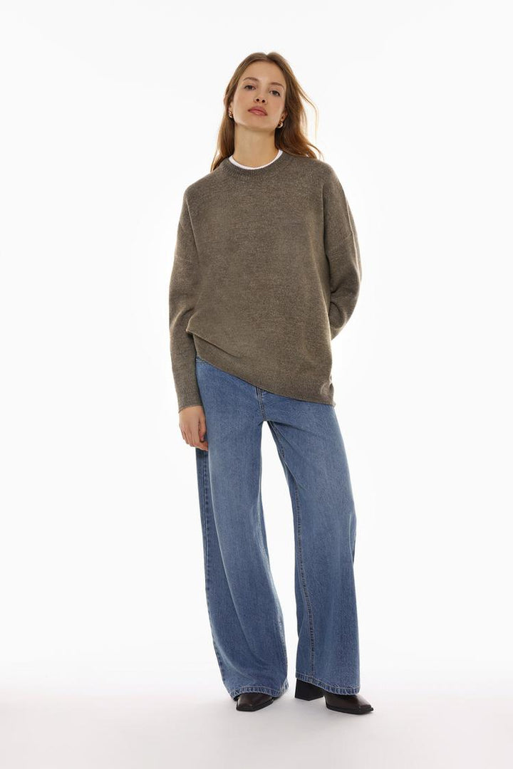 SOFT KNIT OVERSIZE JUMPER